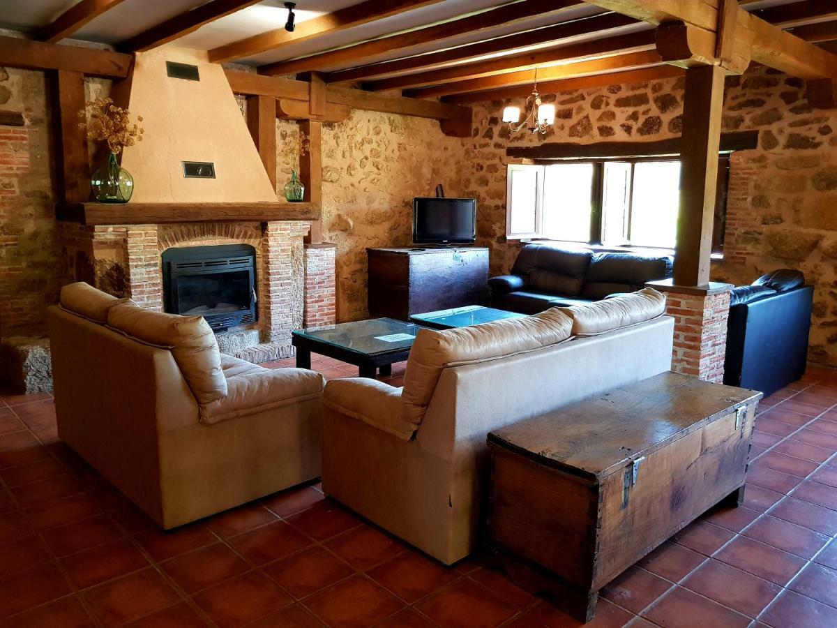Casa Rural Colmenarejo クアコス・デ・ユステ エクステリア 写真
